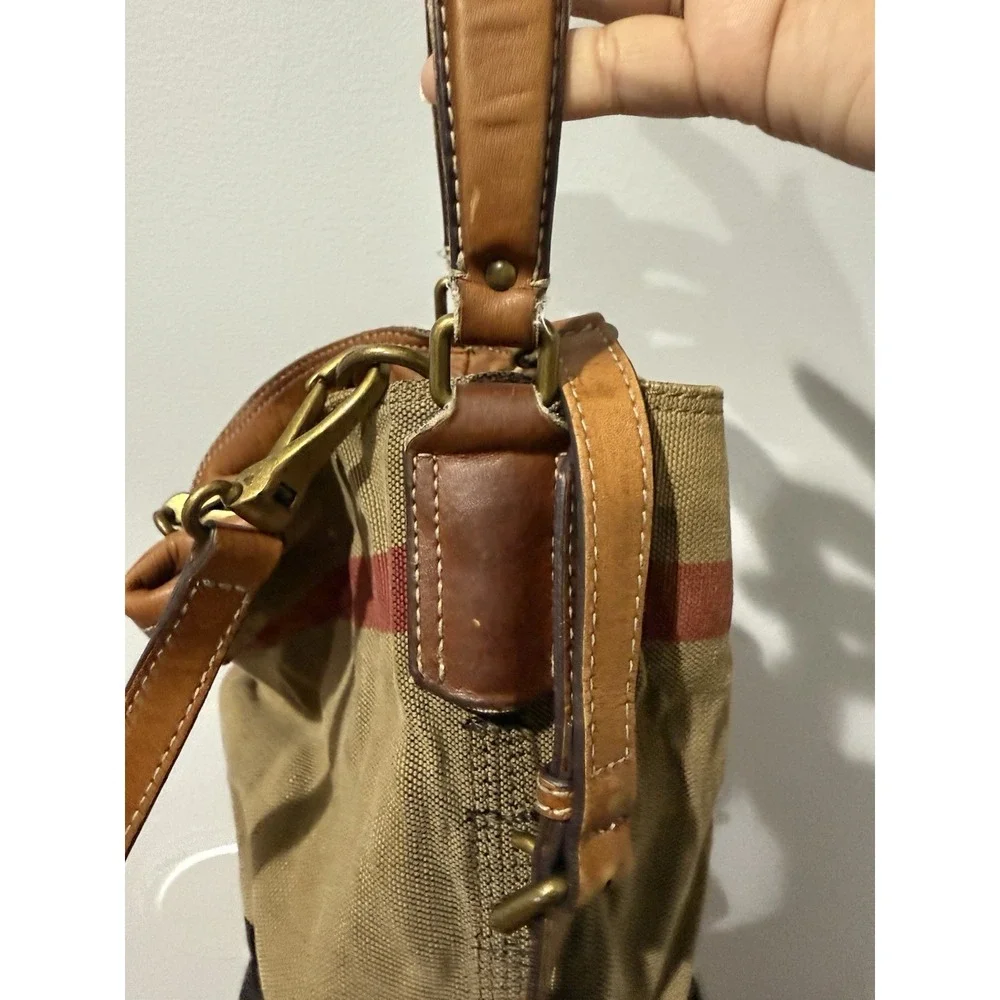 Burberry pre owned